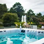 Luxury Hills Villa