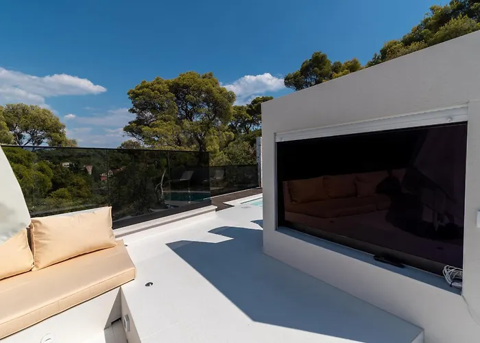 Villa Luxury Hills Traù