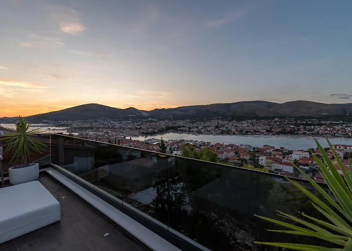 Villa Luxury Hills
