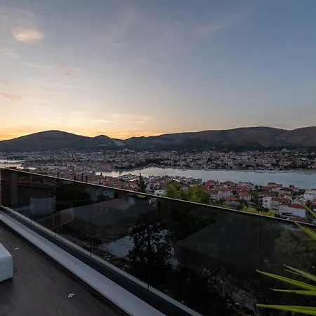 빌라 Luxury Hills