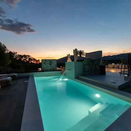 빌라 Luxury Hills *