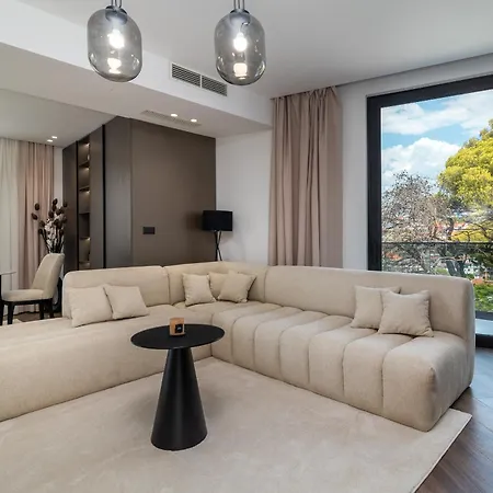 빌라 Luxury Hills *