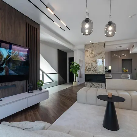 빌라 Luxury Hills 트로기르
