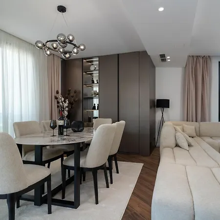 빌라 Luxury Hills 트로기르