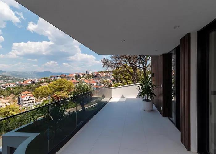 빌라 Luxury Hills *