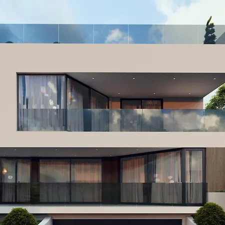 Luxury Hills ヴィラ *