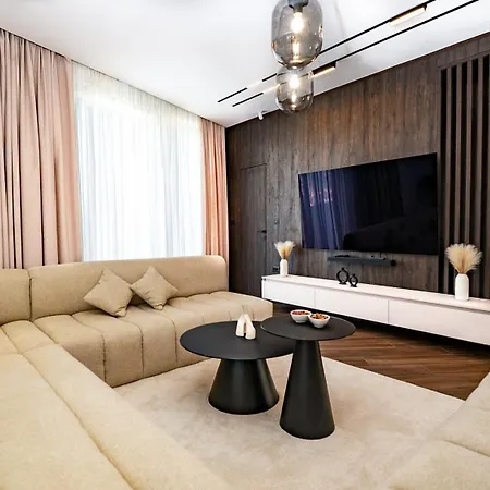 ヴィラ Luxury Hills